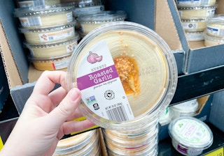 aldi hummus 2021 th 1642778838 1642778838