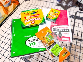 publix-school-supplies-filler-paper-notebook-croyons-markers-pencils-1