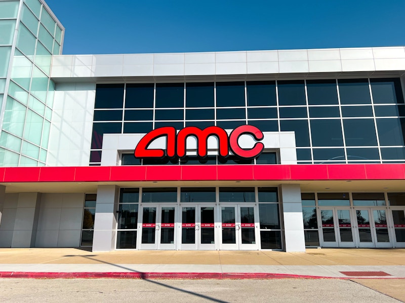 amc-movie-theater-kcl-outside-storefront-2