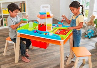 zulily-kidkraft-ultimate-creation-station-2021-1