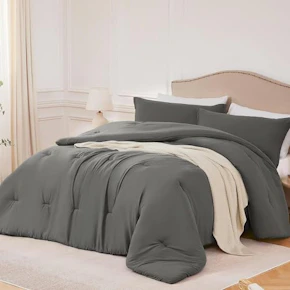 Queen Comforter Set