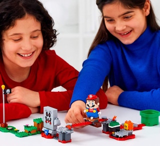 LEGO Super Mario Whomp’s Lava Trouble Expansion Set