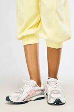 New Balance 204L Sneakers