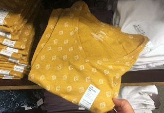 kohls-sonoma-essential-v-neck-tee-32219a