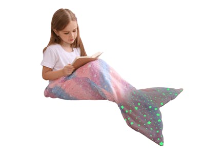 Kids' Mermaid Tail Blanket