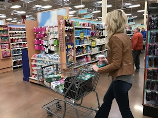 grocery shopping 750x563 1