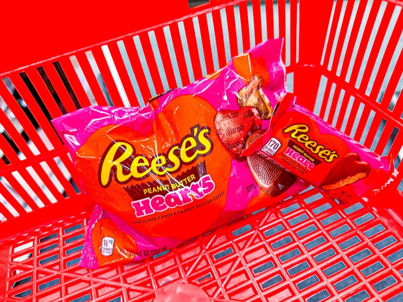 cvs-reeses-hearts-1