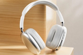 Max P9 Pro Bluetooth Wireless Headphones with Hi-Fi Sound at UntilGone