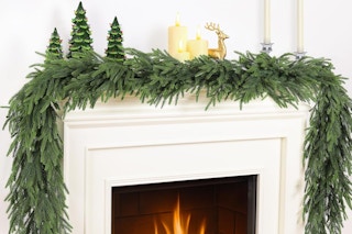 Christmas Norfolk Pine Garland