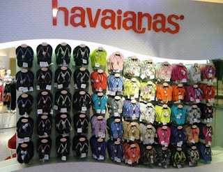 macys-havaianas-040117