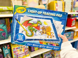crayola-light-up-tracing-pad-target2