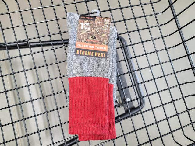 I Found Mossy Oak Thermal Socks for $1.25 at Dollar Tree card image