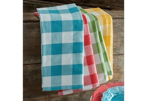 The Pioneer Woman Towel Set