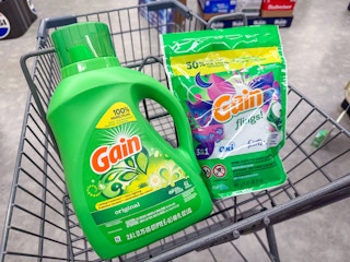 gain laundry walgreens
