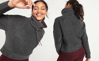 Old-navy-funnel-fleece-sweatshirt-2021