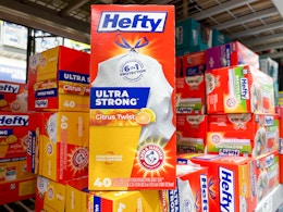 Hefty Ultra Strong 40-Count Trash Bags: Get 3 for Under $13 on Amazon card image