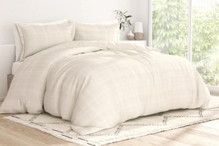 linens hutch duvet cover set lifestyle