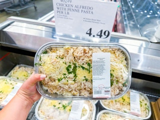 costco-chicken-alfredo-pasta-1