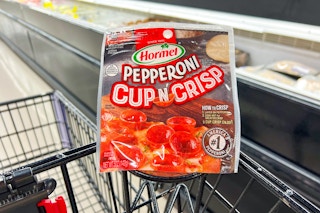 hormel pepperoni cup 'n crisp on cart