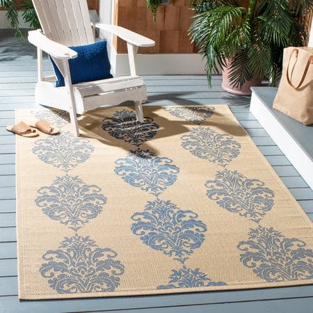 Courtyard Jenny Medallion Area Rug