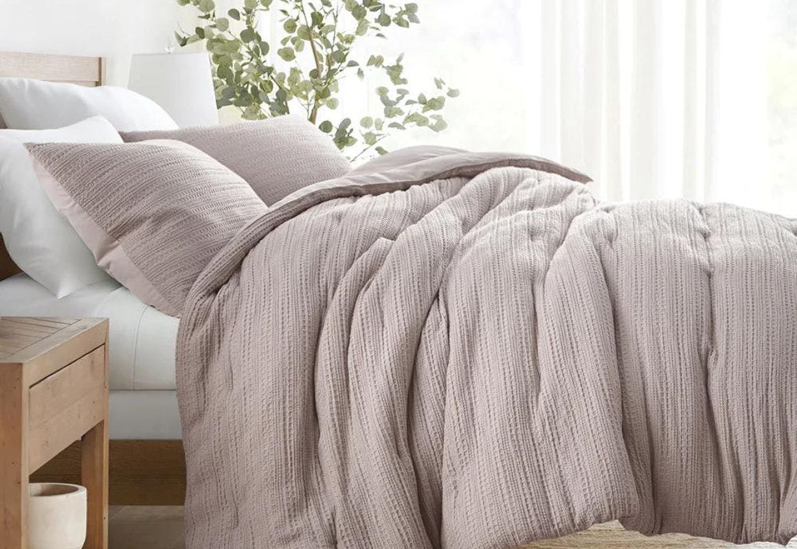Textured Down-Alternative Comforter Set