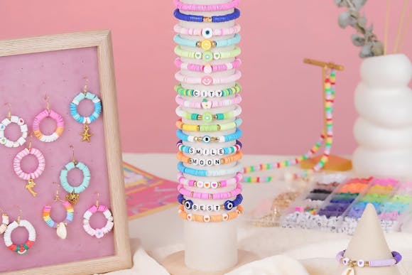 Bracelet-Making Kit, Only $3.49 on Amazon (50% Off)