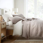 Linens & Hutch Quilted Coverlet Set