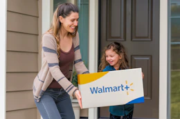 walmart-plus-delivery-box-mom-and-daughter-front-porch kclmj