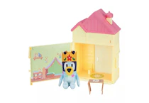 Bluey Play Date Plush Surprise