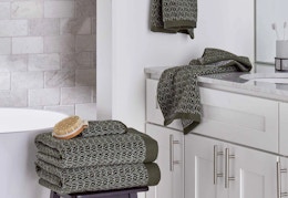 6-piece Better Homes & Gardens towel set
