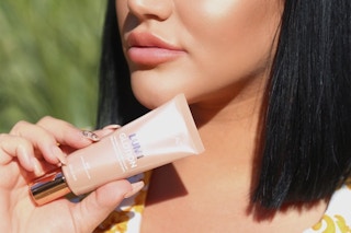 twitter loreal lumi glotion 2022 screenshot 1674278420 1674278420