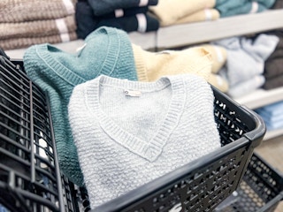 womens sweaters in a shopping cart at kohl's