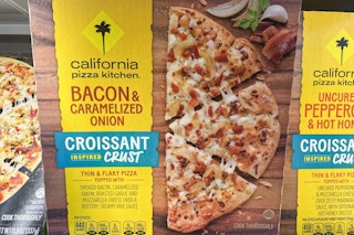 meijer california pizza kitchen pizza on shelf