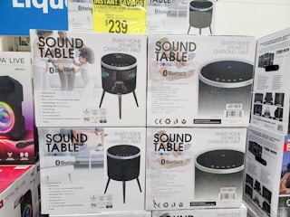 soundstream sound table with built in bluetooth speaker