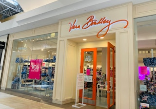 vera bradley store front 1593529317 1593529317