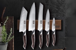 6-Piece Stainless Steel Kitchen Knife Set, $90 on Amazon card image