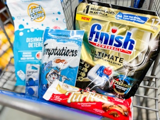 Lemi Shine & Finish Dish Detergent, Temptations Cat Treats, Energizer Batteries, & Turtles chocolate in Walmart shopping cart
