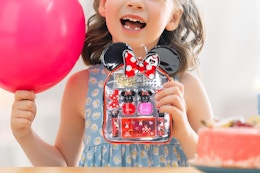 Disney Minnie Mouse Makeup Set, Just $9.99 on Amazon card image