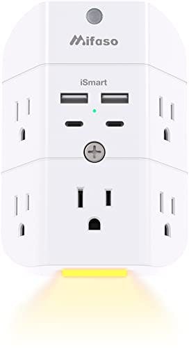 Surge Protector With Night-Light