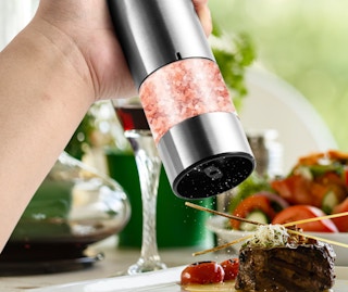 salt and pepper grinder