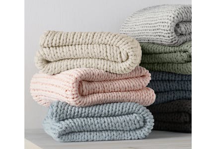 Linens & Hutch Throw Blanket