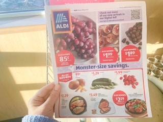 aldi ad image 2021 th 1635350669 1635350669