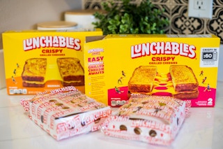 lunchables-crispy-grilled-cheesies-kcl-pepperoni-1