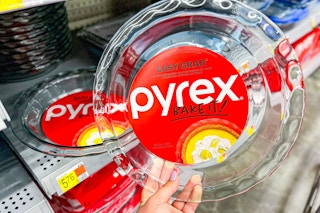 Pyrex Pie Plate in bakeware isle of Walmart
