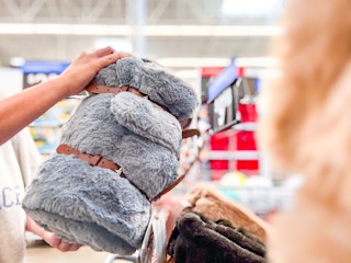 cozy havens blanket walmart 2