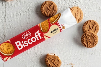 Biscoff cookies in a pack