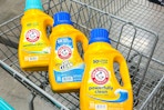 arm hammer detergent in shopping cart