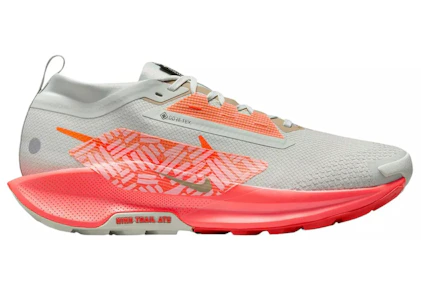 Nike Men’s Pegasus Trail Shoes
