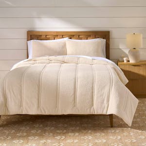 Better Homes & Gardens Queen Bed Set