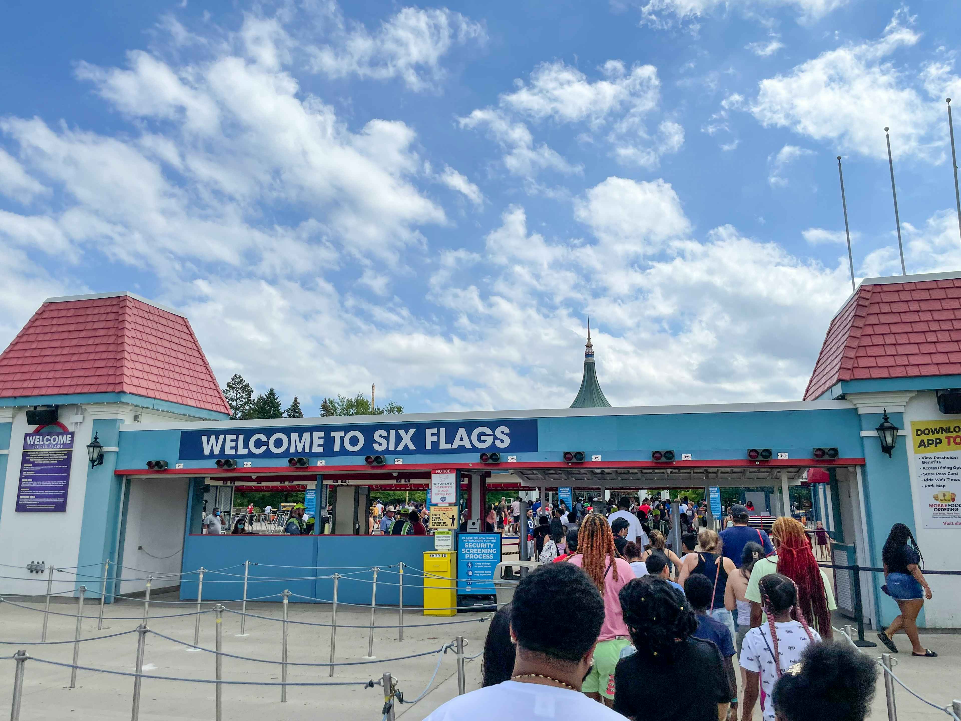 Six Flags Discount Tickets: How Much Are Six Flags Tickets? Find Out